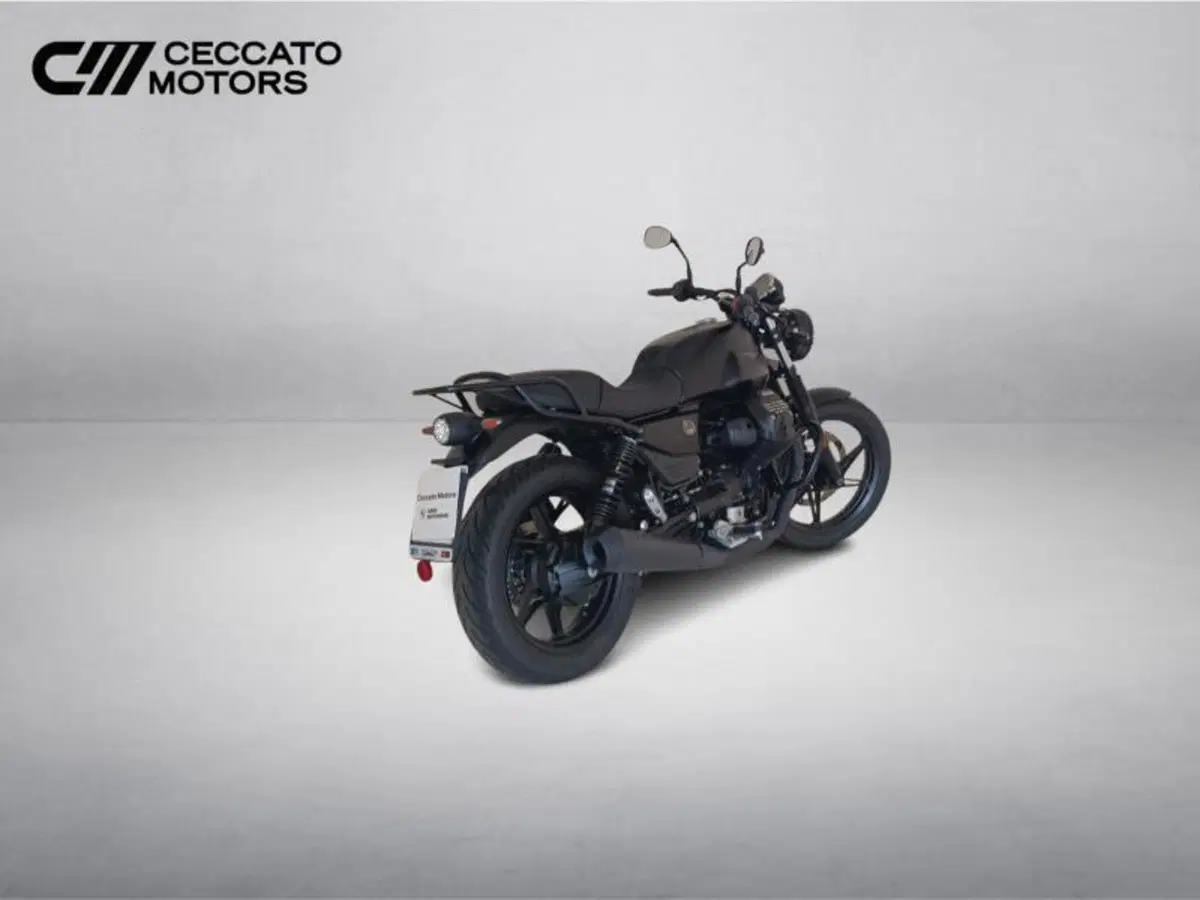 Moto Guzzi V7 850 Stone Special Abs (2021) (4)