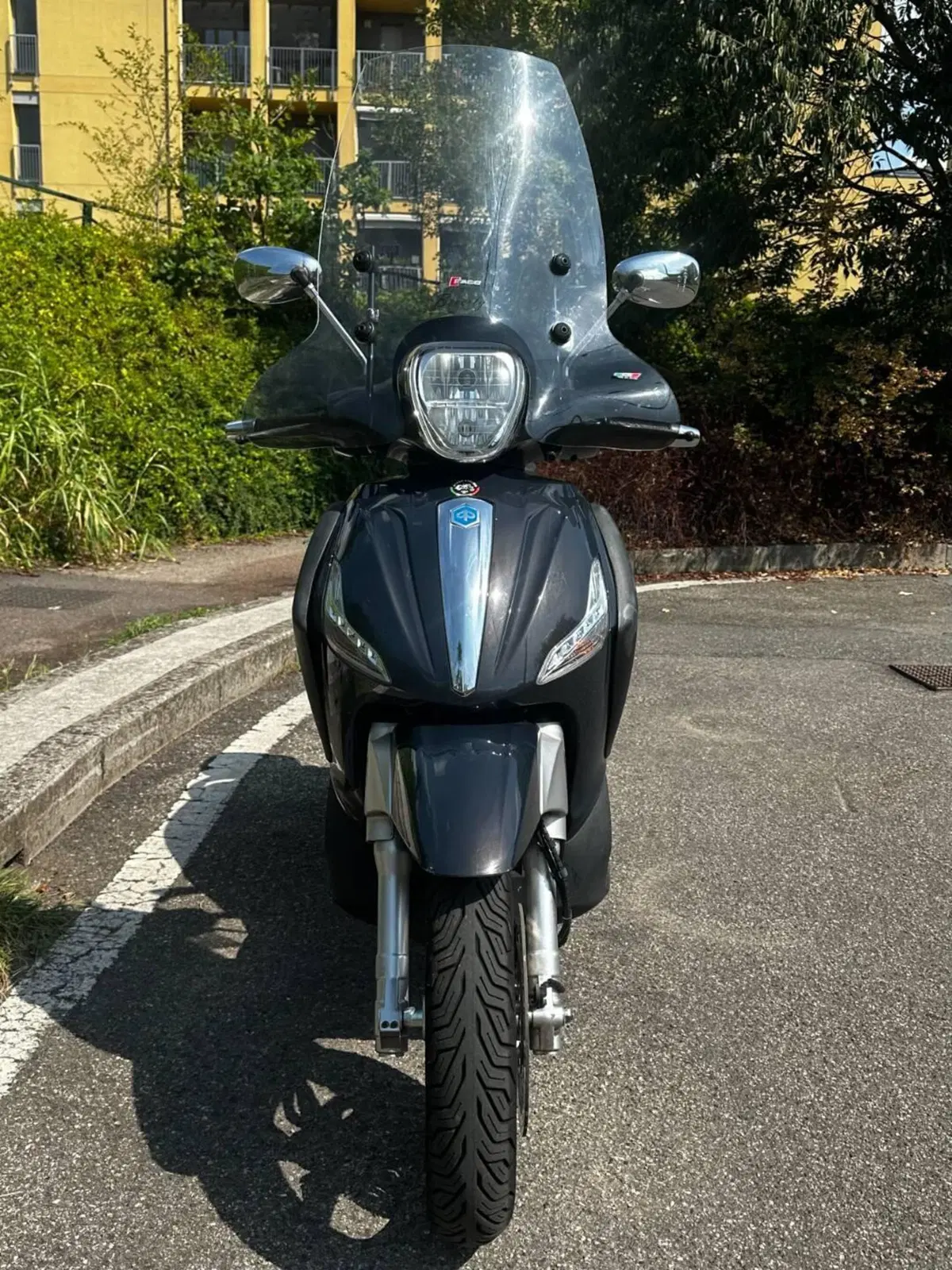 Piaggio Beverly 350 ABS (2016 - 20) (3)