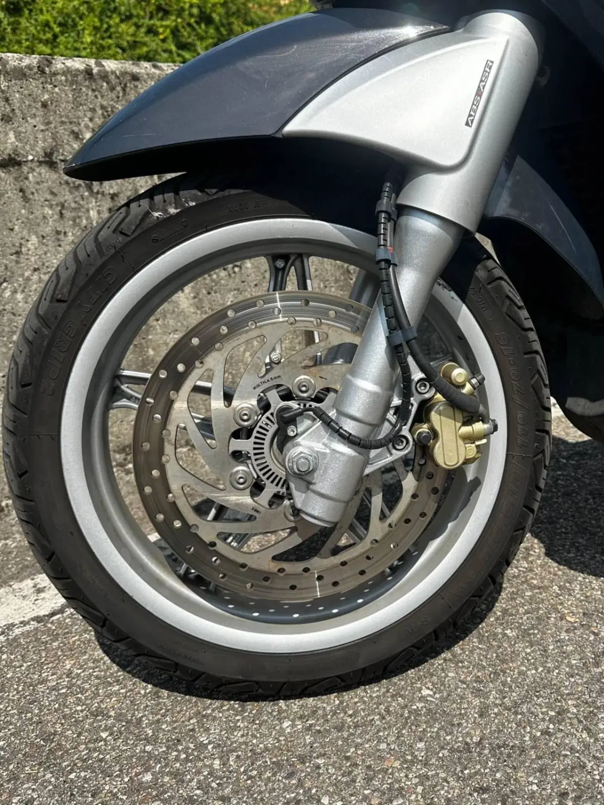 Piaggio Beverly 350 ABS (2016 - 20) (6)