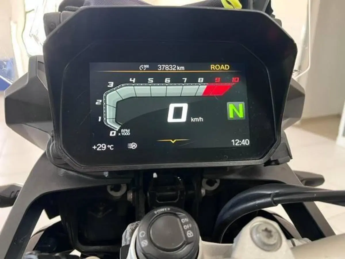 Bmw F 850 GS - Edition 40 Years GS (2021) (10)