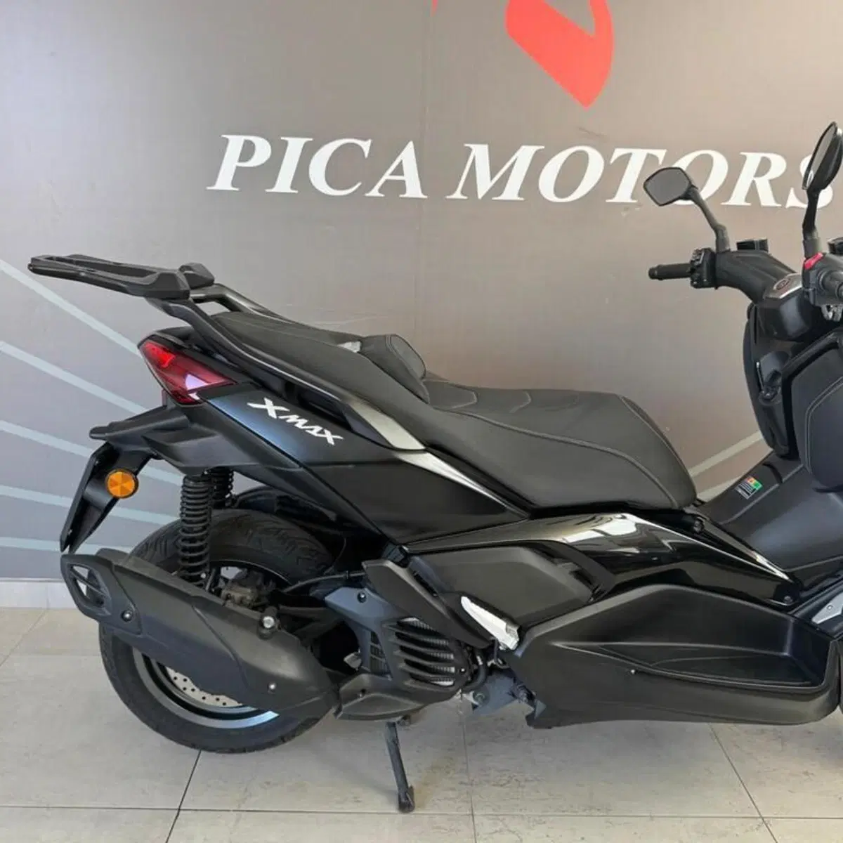 Yamaha X-Max 125 Tech Max (2021 - 24) (2)