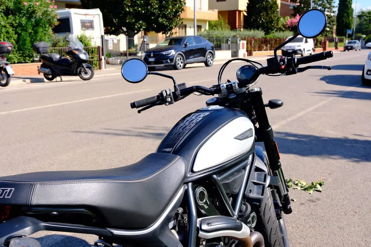 Ducati Scrambler 800 Icon Dark (2021 - 22) (5)
