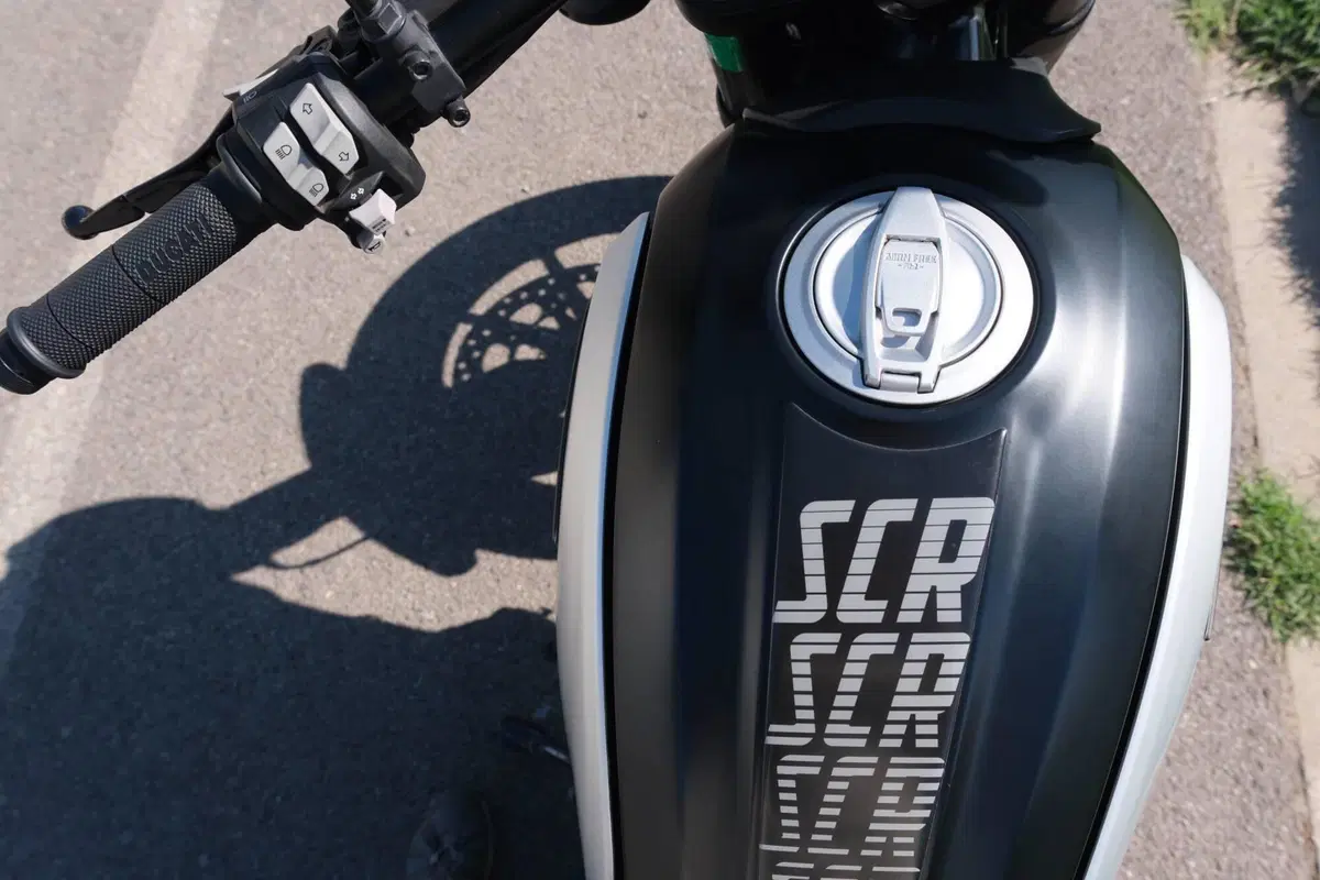 Ducati Scrambler 800 Icon Dark (2021 - 22) (9)