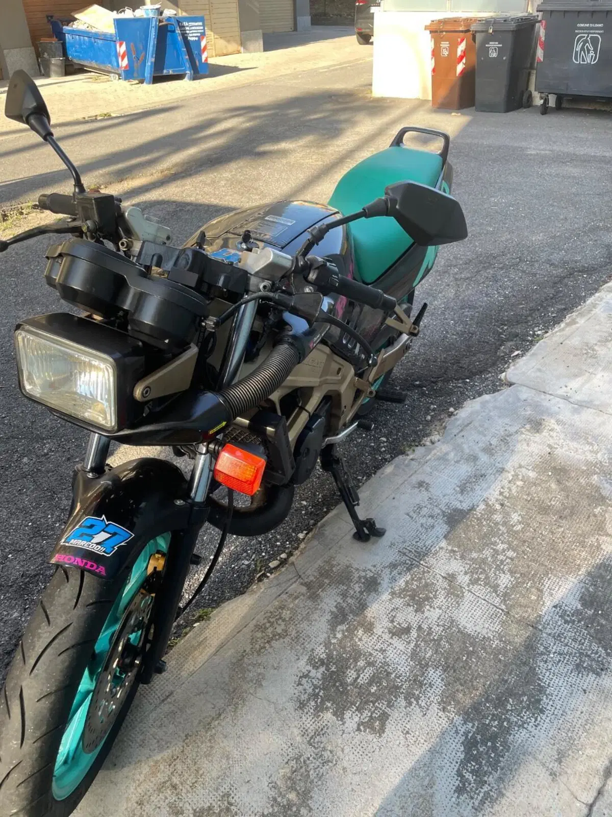 Honda Nsr (2)