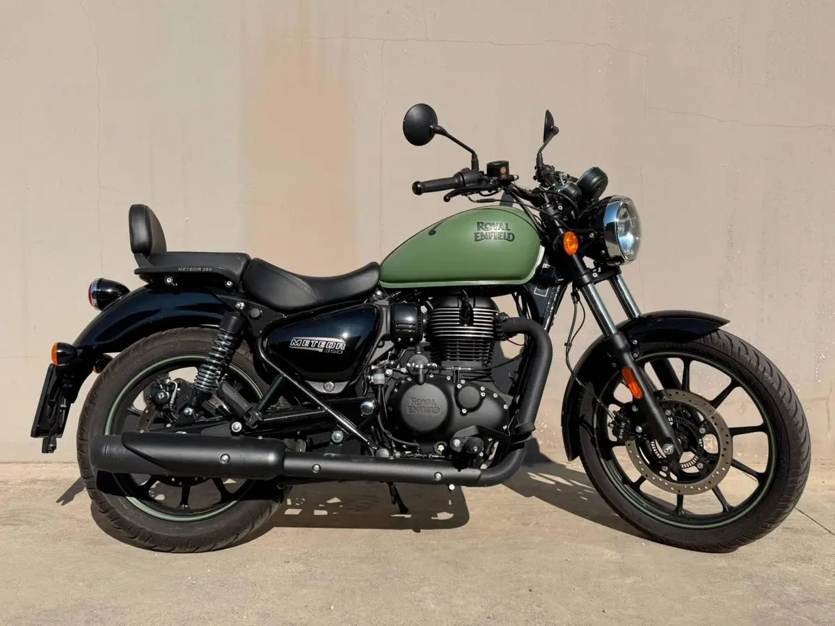 Royal Enfield Meteor 350 (2021 - 26)