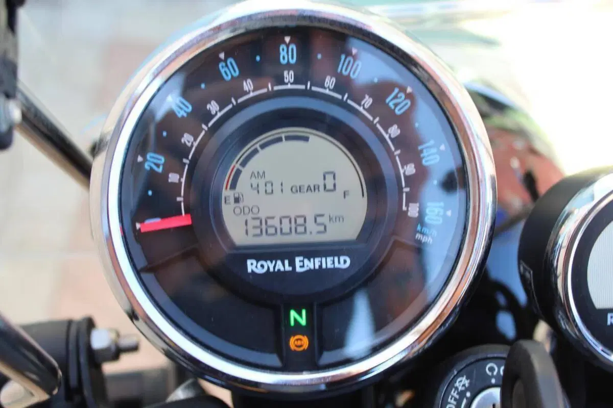 Royal Enfield Meteor 350 (2021 - 26) (11)