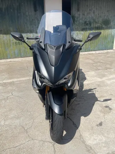 Yamaha T-Max 530 SX (2017 - 19) usata