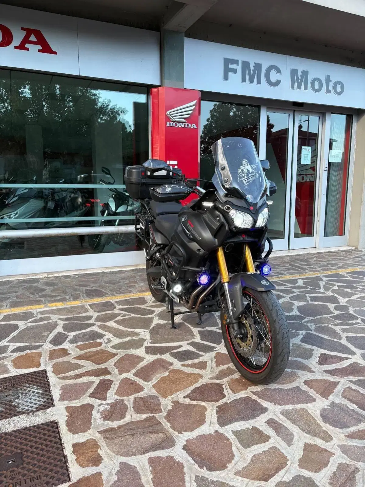 Yamaha XT1200ZE Super Ténéré (2015 - 16) (4)