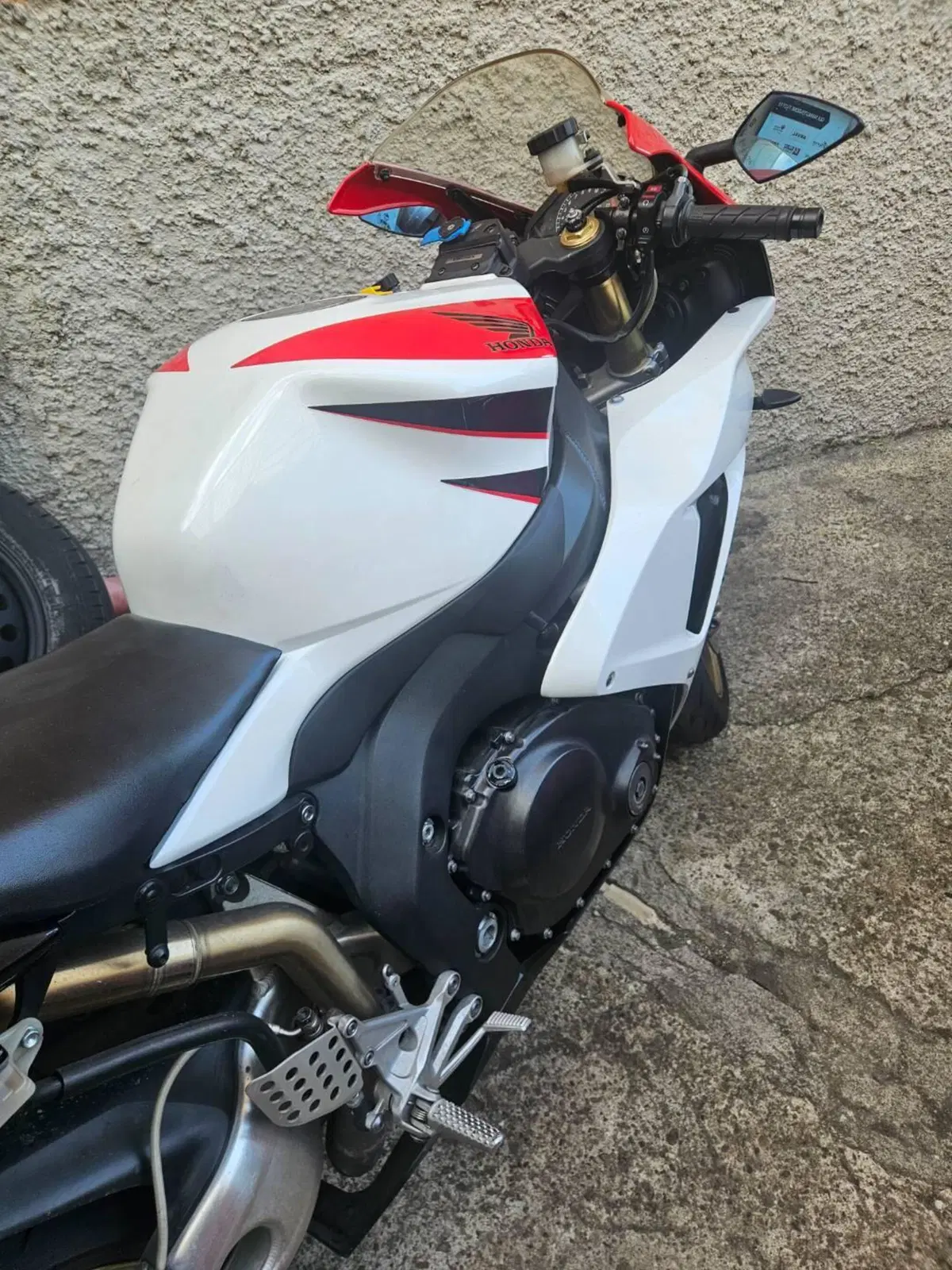 Honda CBR 1000 RR Fireblade (2006 - 07) (4)