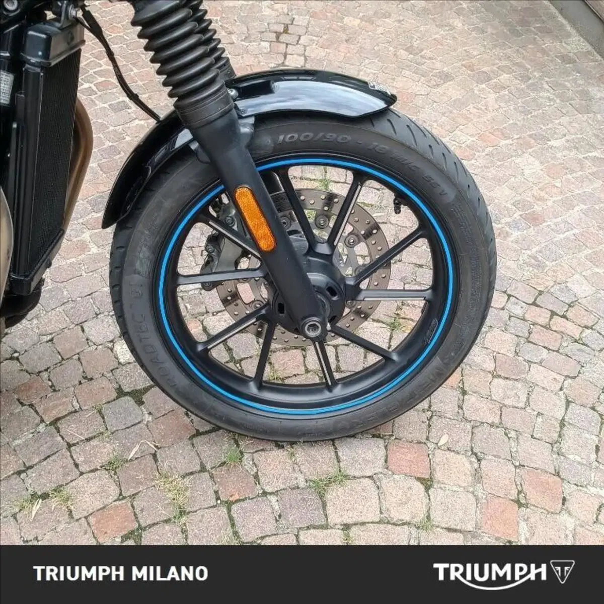 Triumph Street Twin 900 (2021 - 22) (4)