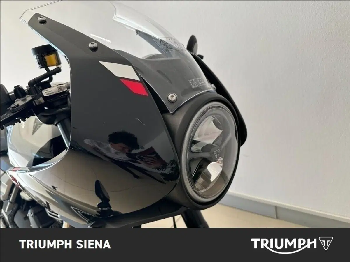 Triumph Thruxton 400 (2026) (4)