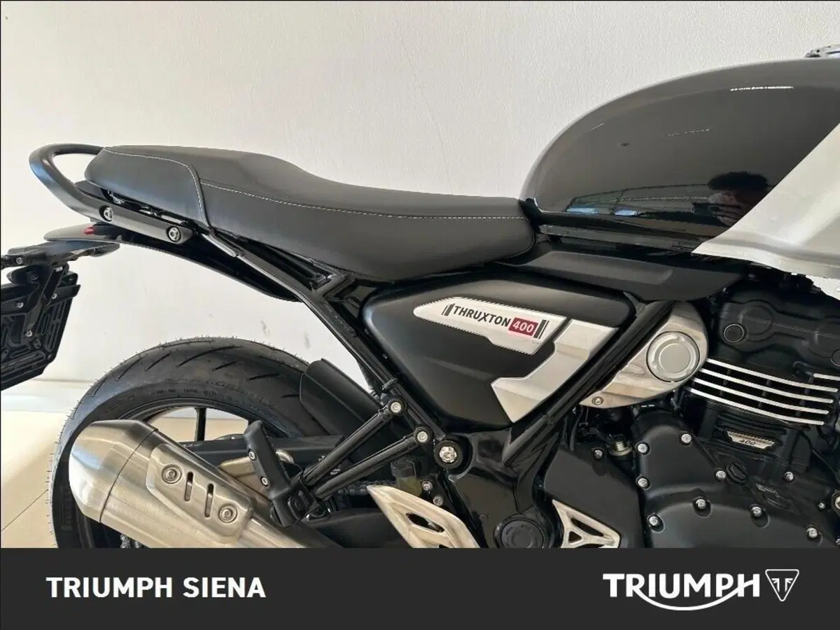Triumph Thruxton 400 (2026) (9)
