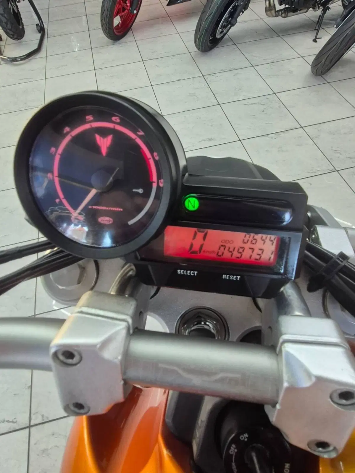 Yamaha MT-03 (2006 - 14) (8)