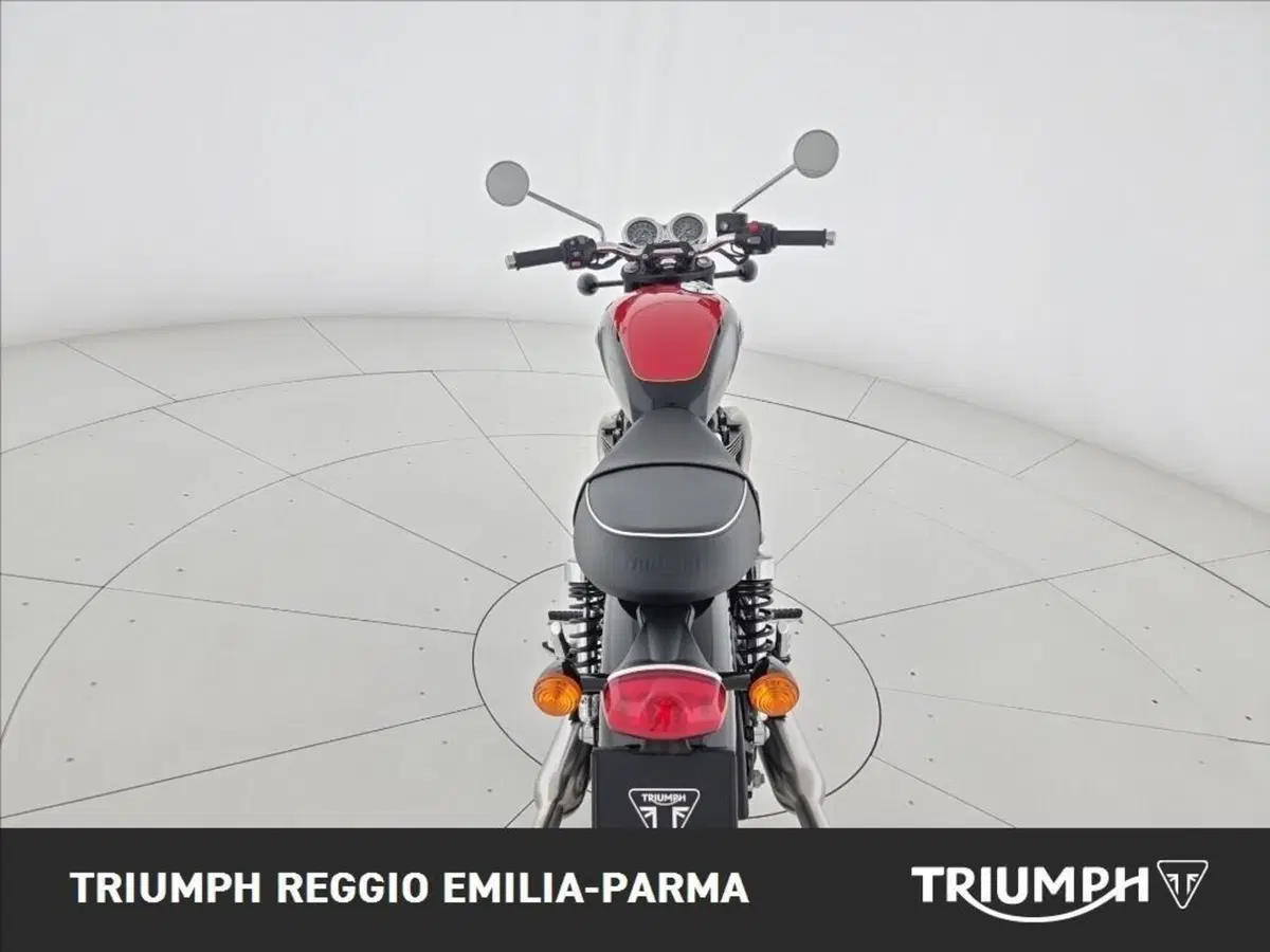 Triumph Bonneville T100 (2026) (14)
