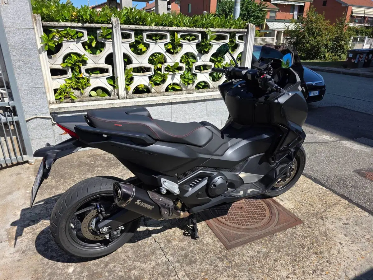 Honda Forza 750 (2025 - 26) (4)