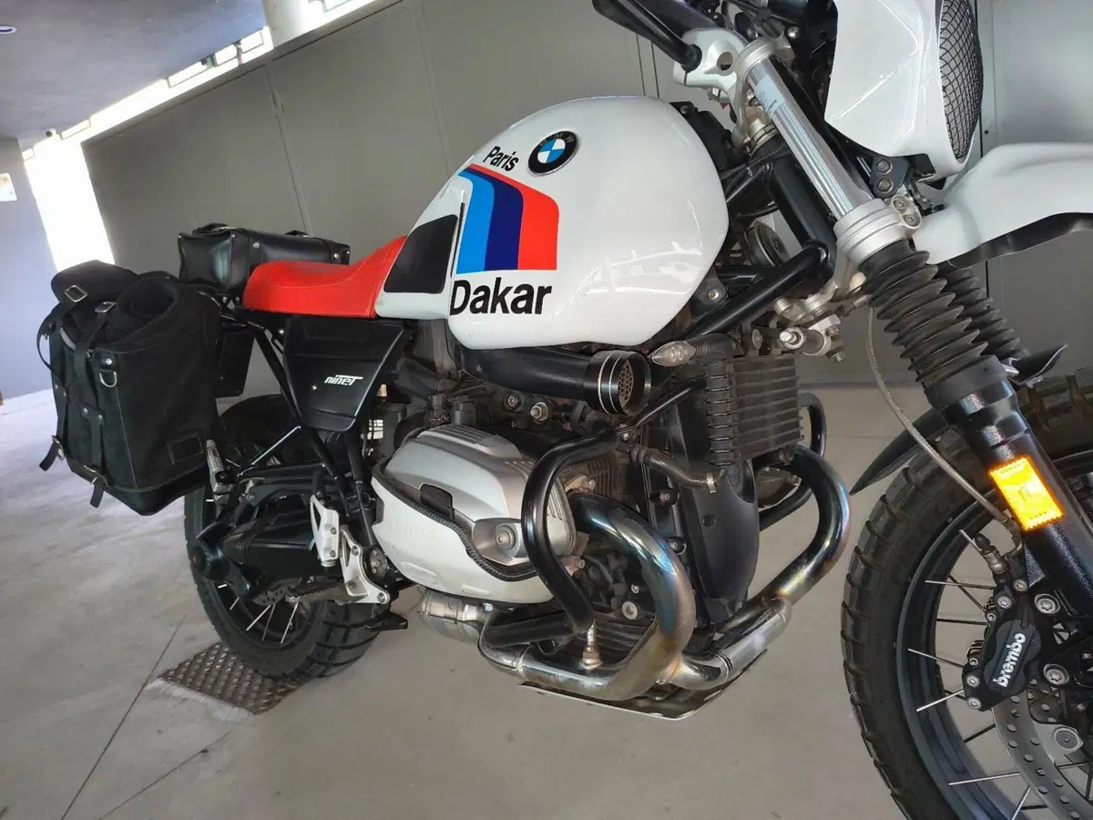 Bmw R nineT 1200 Scrambler (2016 - 20) (7)