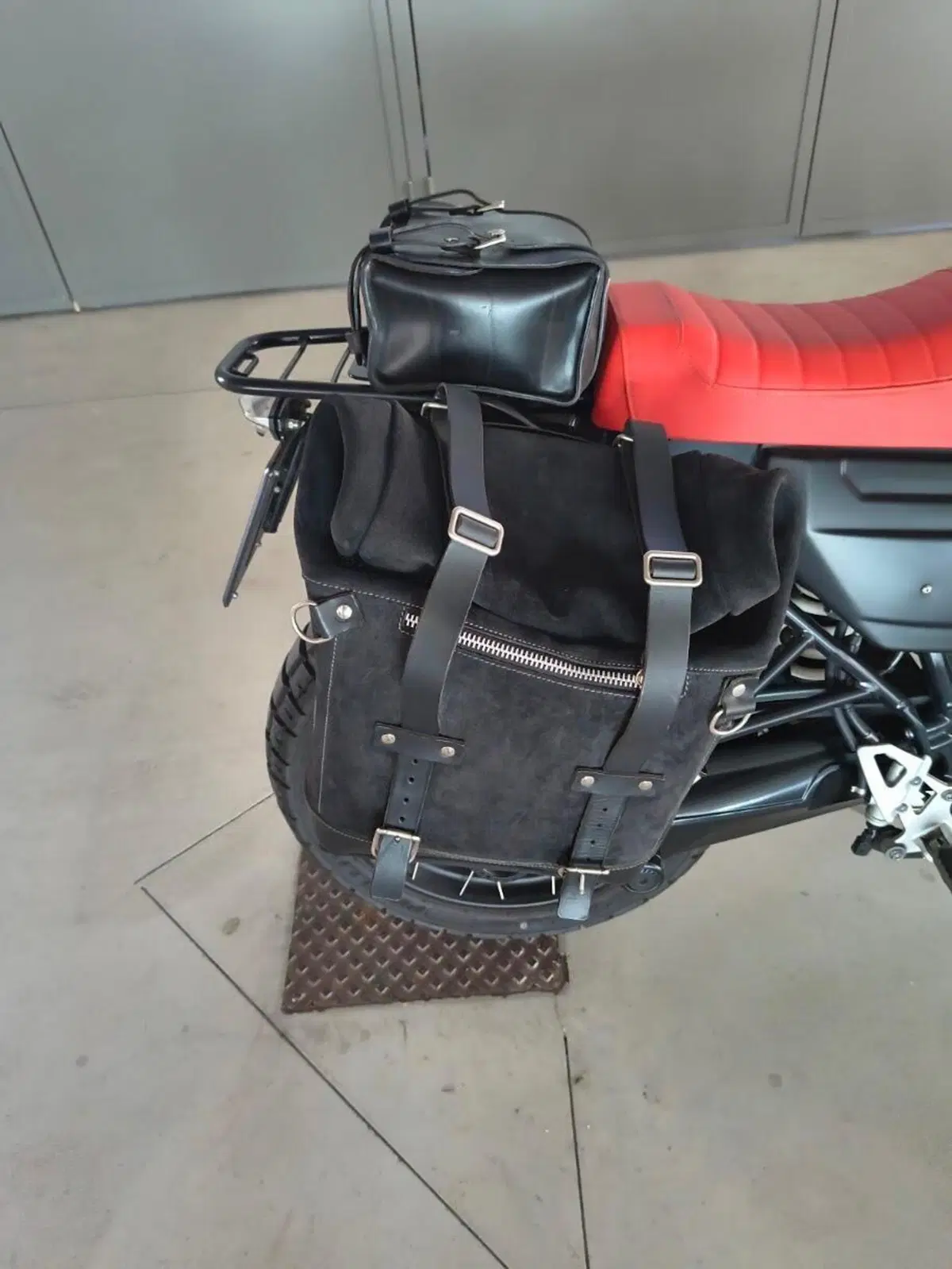 Bmw R nineT 1200 Scrambler (2016 - 20) (10)