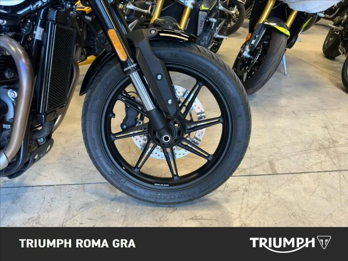 Triumph Speed Twin 900 (2025 - 26) (7)