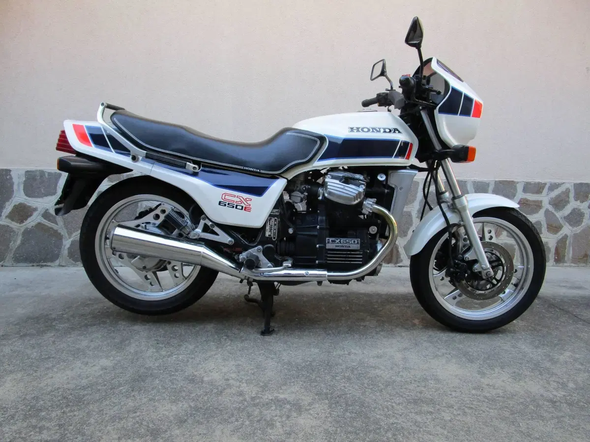 Honda CX 650 E (4)