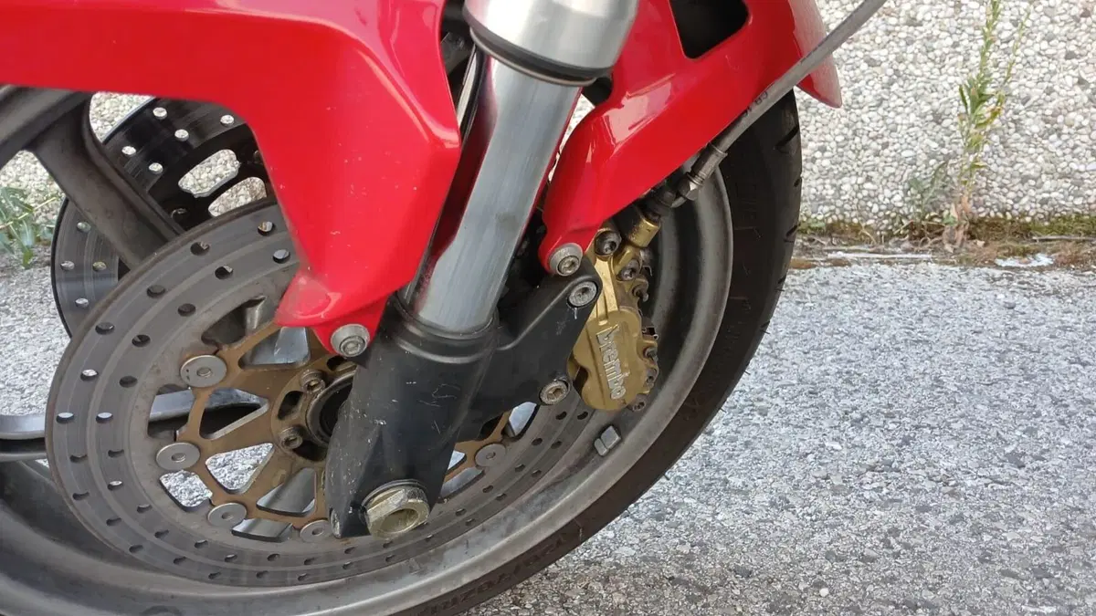 Cagiva Raptor 650 (2005 - 07) (3)