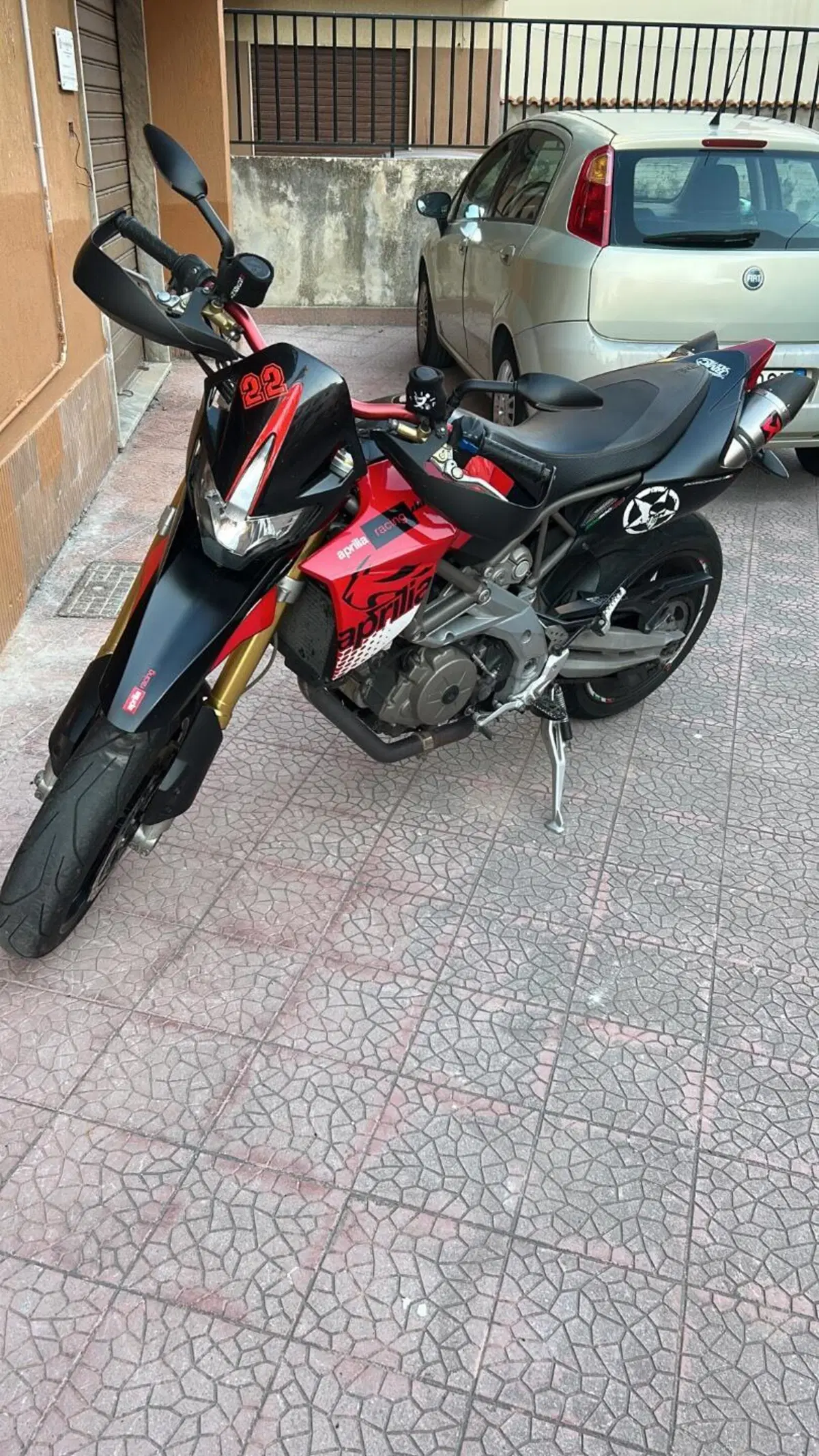 Aprilia Dorsoduro 750 (2009 - 14) (3)