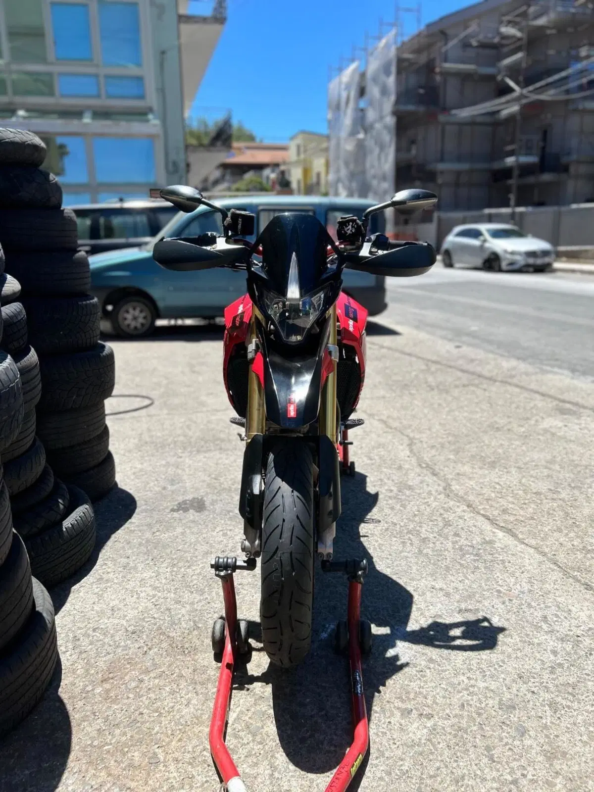 Aprilia Dorsoduro 750 (2009 - 14) (8)