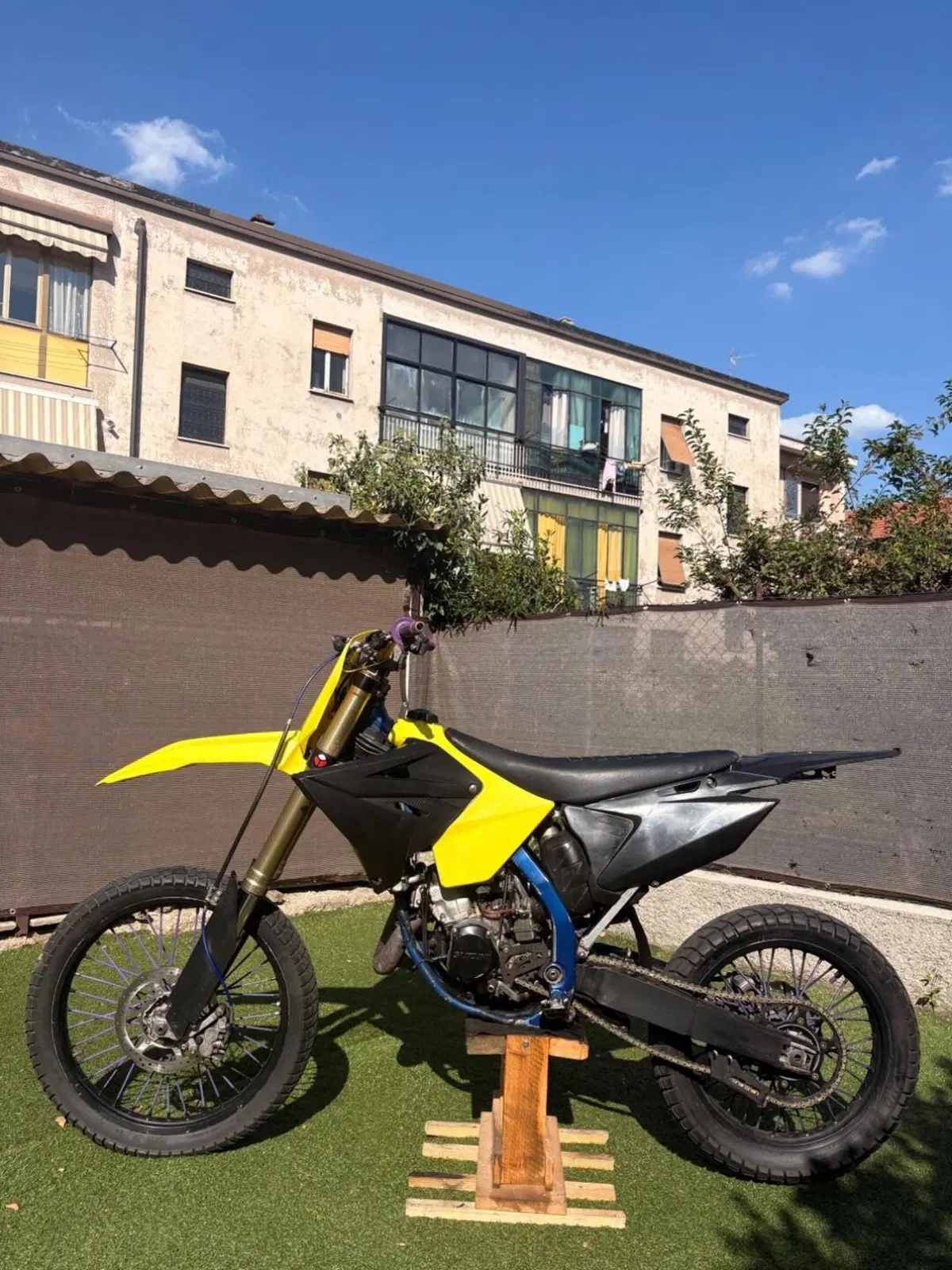 Suzuki RM 125 Valenti Racing (2006 - 07)