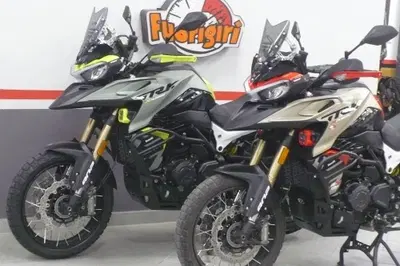 Benelli TRK 902 Xplorer (2026) nuova