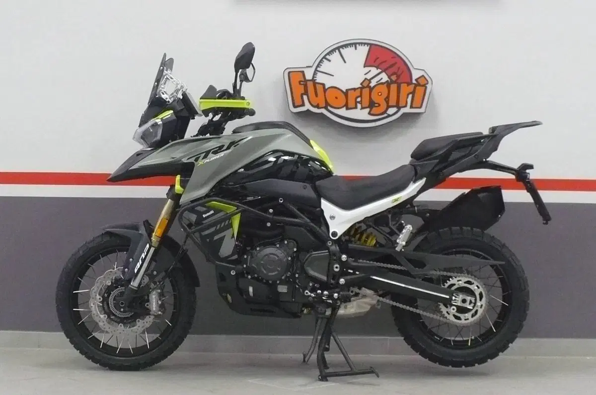 Benelli TRK 902 Xplorer (2026) (7)