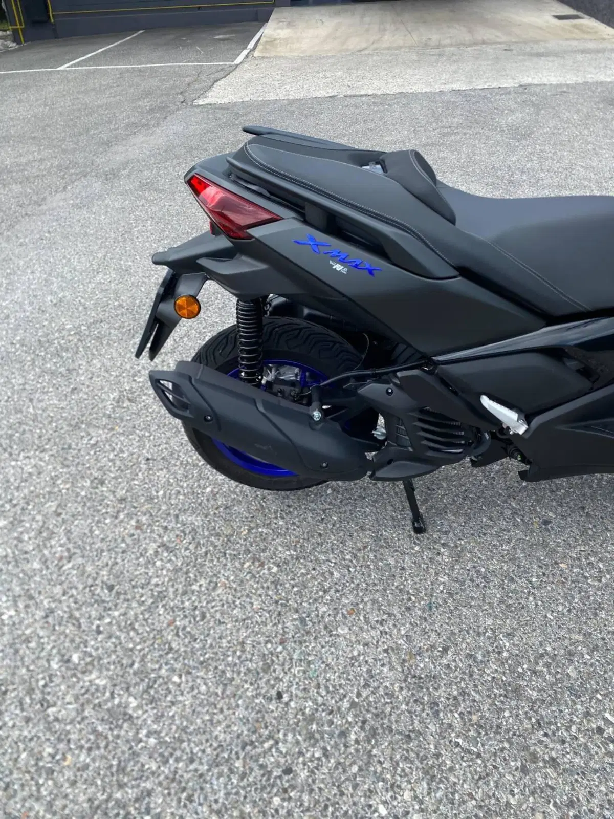 Yamaha X-Max 125 (2021 - 24) (4)
