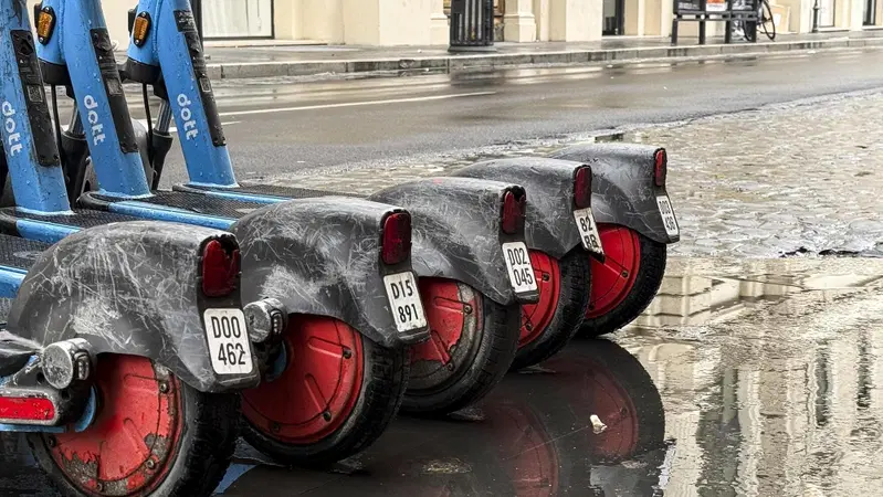Roma, proroga di due mesi ai monopattini in sharing