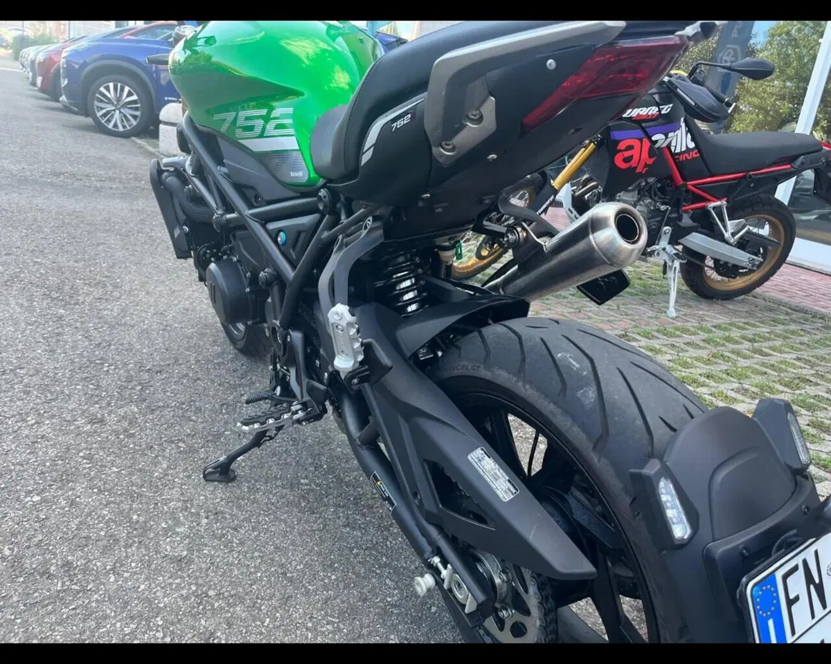 Benelli 752 S (2022 - 25) (12)