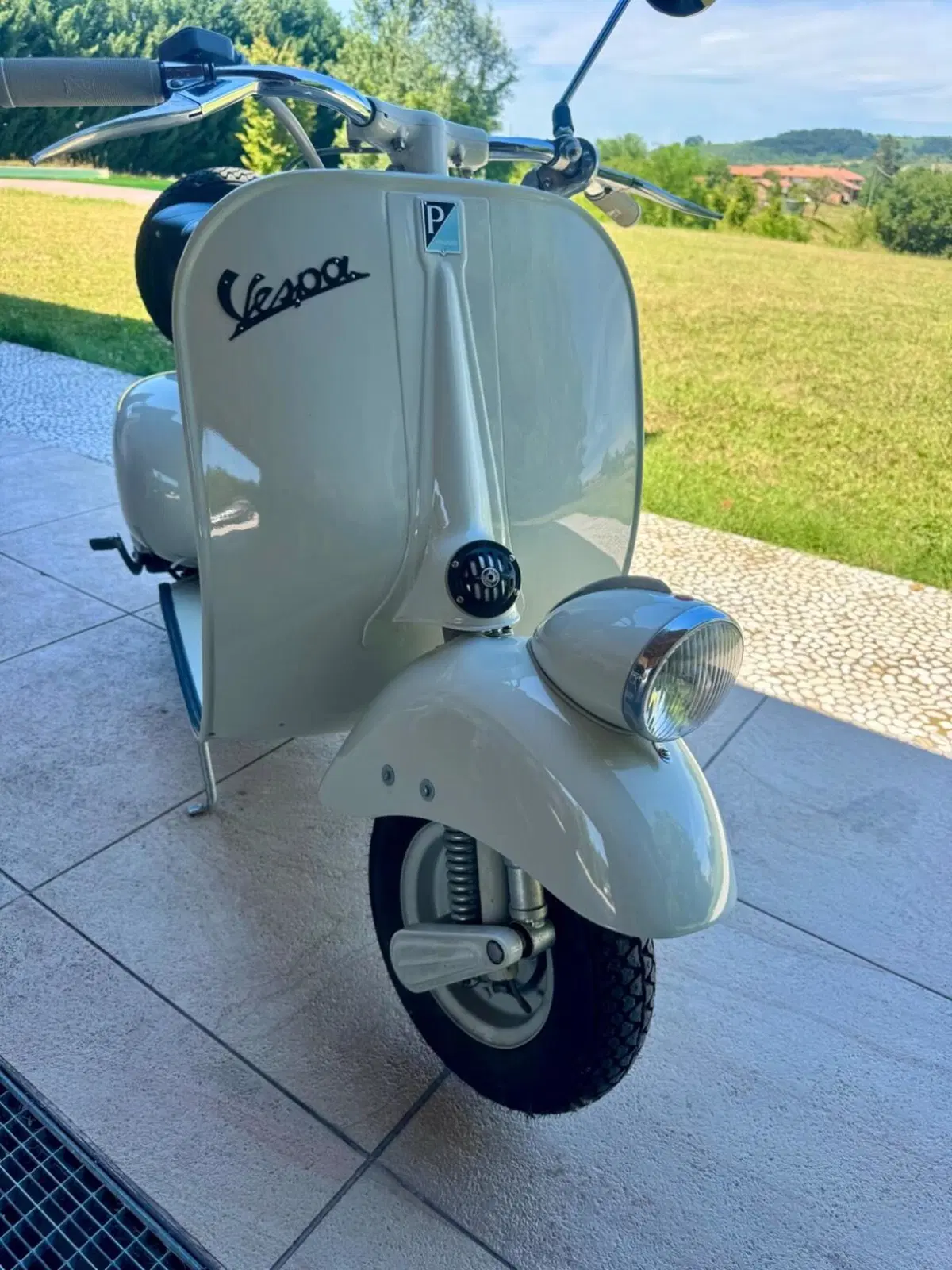 Piaggio VN 125 Faro Basso (7)