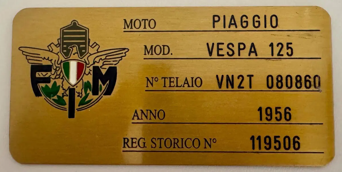 Piaggio VN 125 Faro Basso (17)
