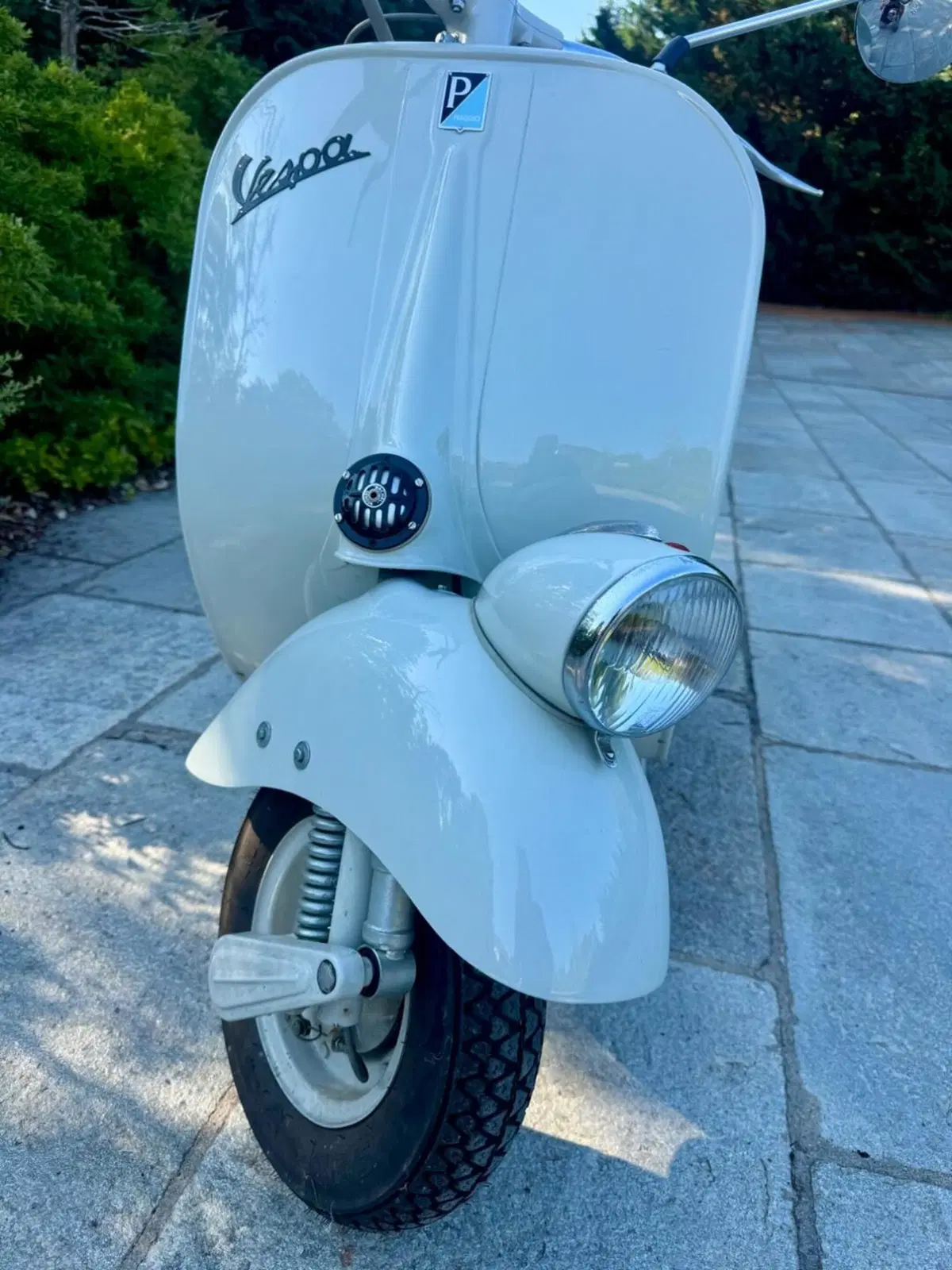 Piaggio VN 125 Faro Basso (16)