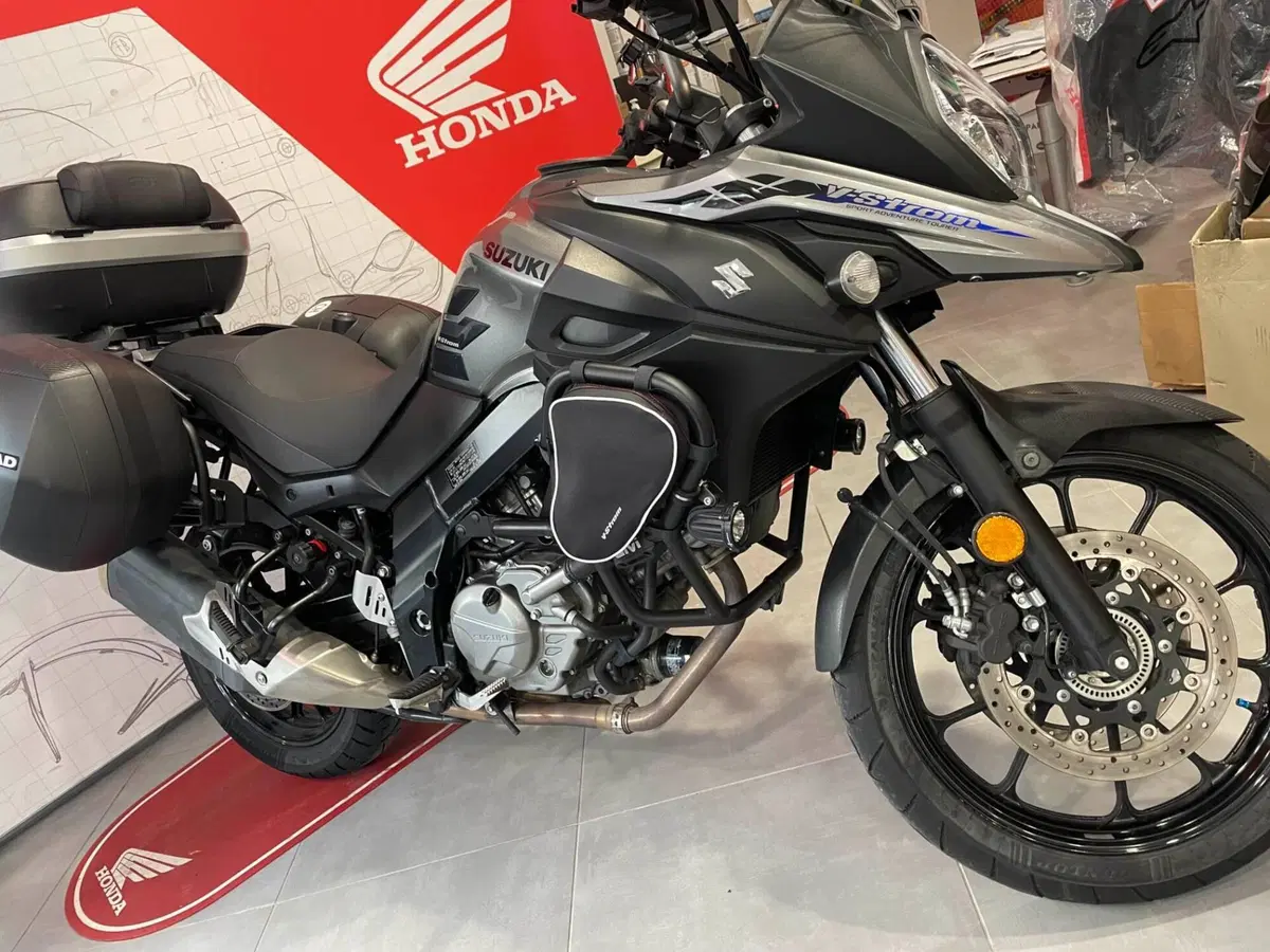 Suzuki V-Strom 650 (2021 - 25) (5)