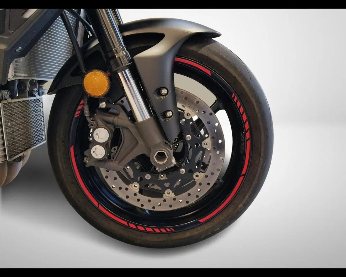 Yamaha MT-10 (2017 - 20) (8)