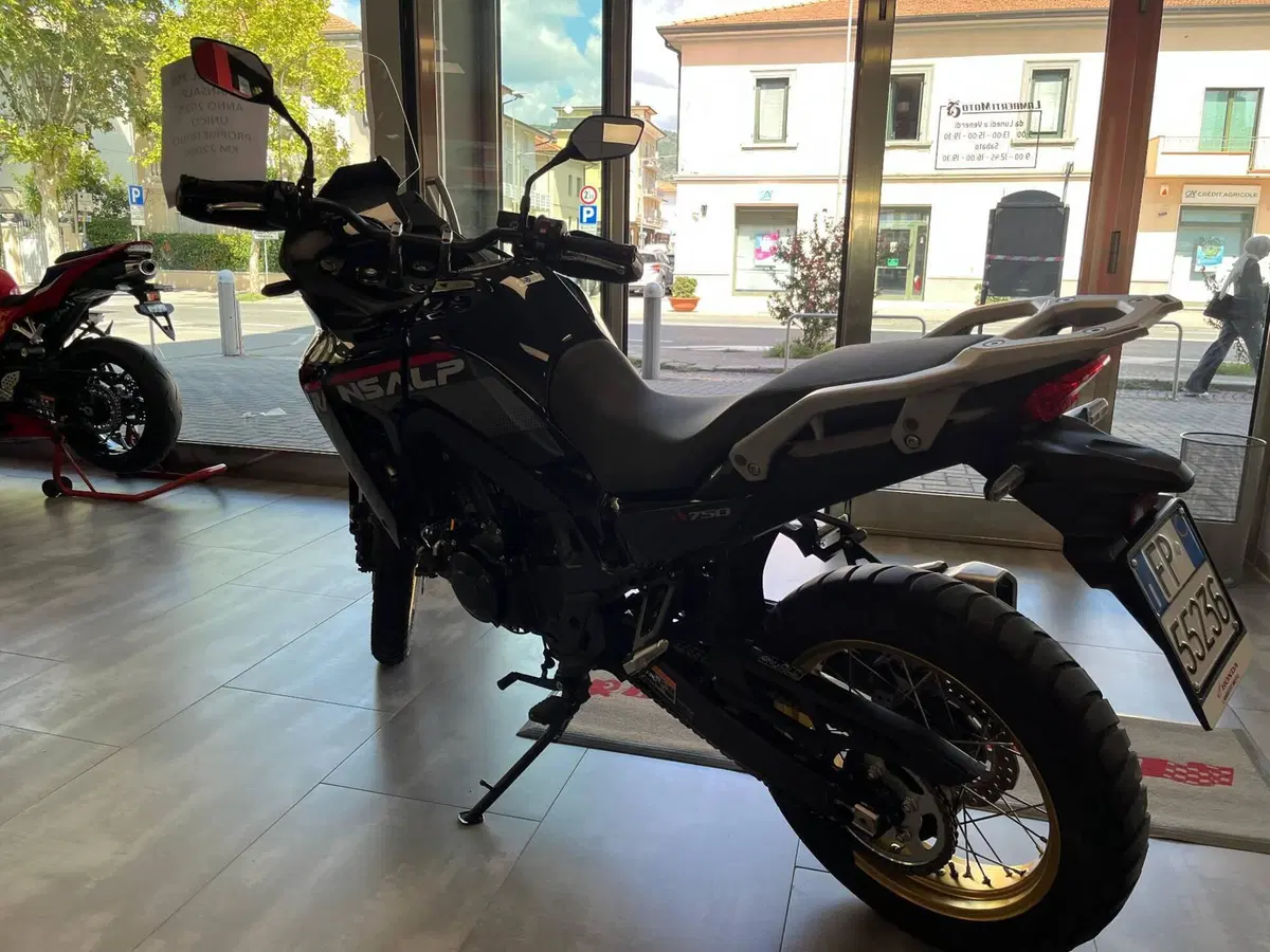 Honda Transalp XL750 (2025) (4)