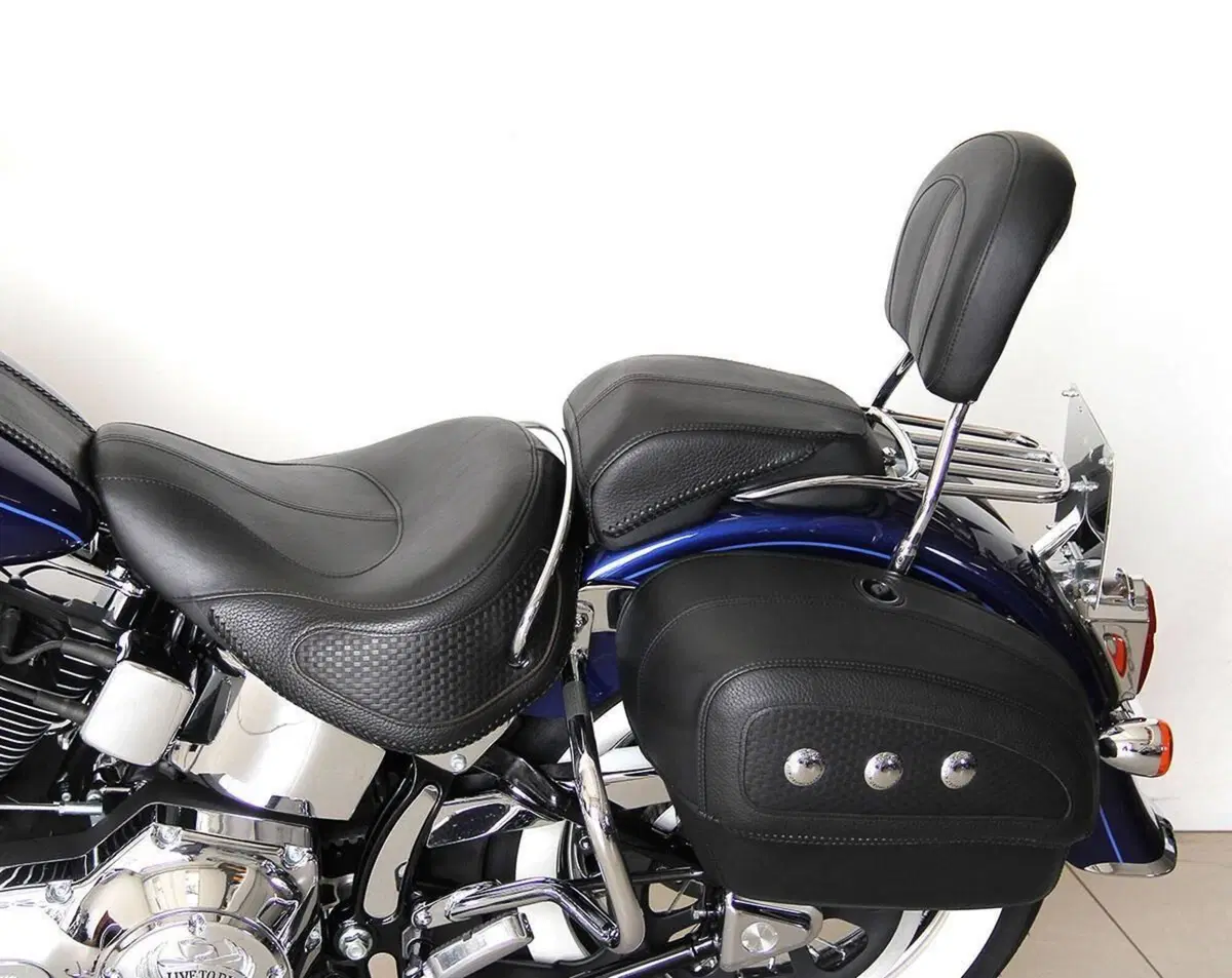 Harley-Davidson 1450 Deluxe (2005 - 06) - FLSTNI (13)
