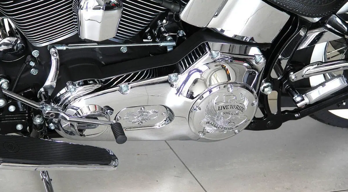 Harley-Davidson 1450 Deluxe (2005 - 06) - FLSTNI (14)