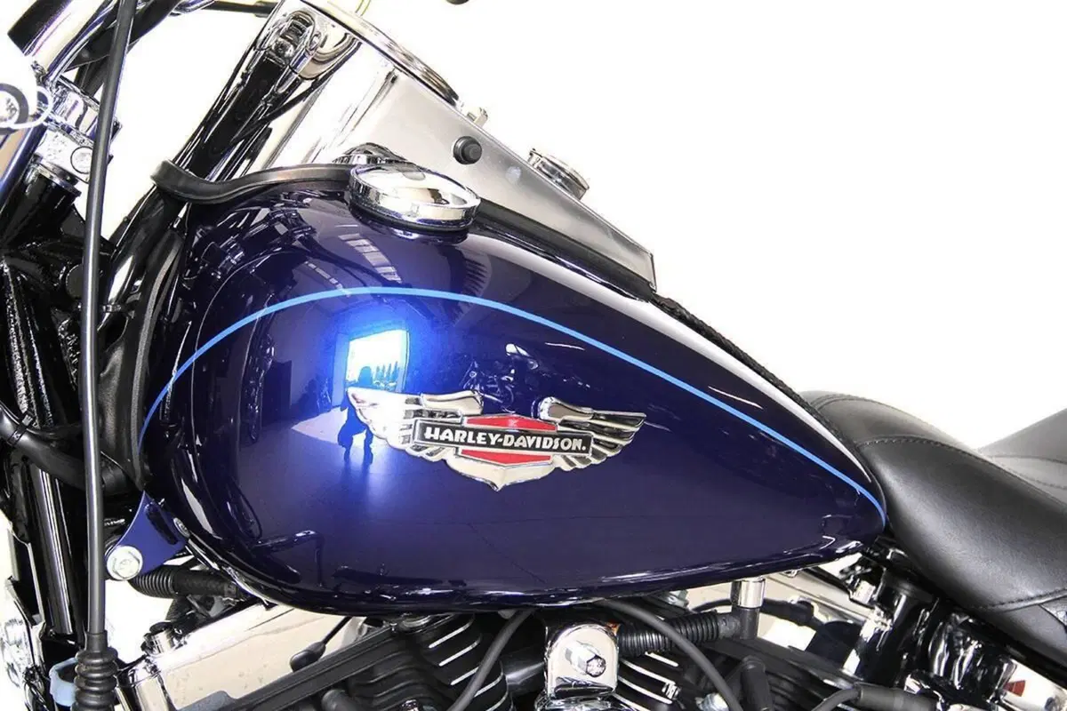 Harley-Davidson 1450 Deluxe (2005 - 06) - FLSTNI (18)