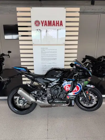 Yamaha YZF R1 (2020 - 25) usata