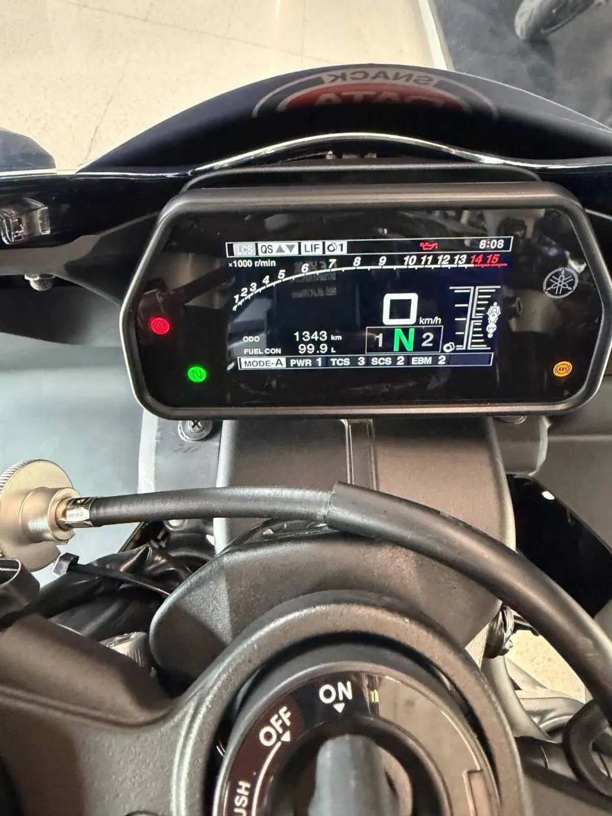 Yamaha YZF R1 (2020 - 25) (5)