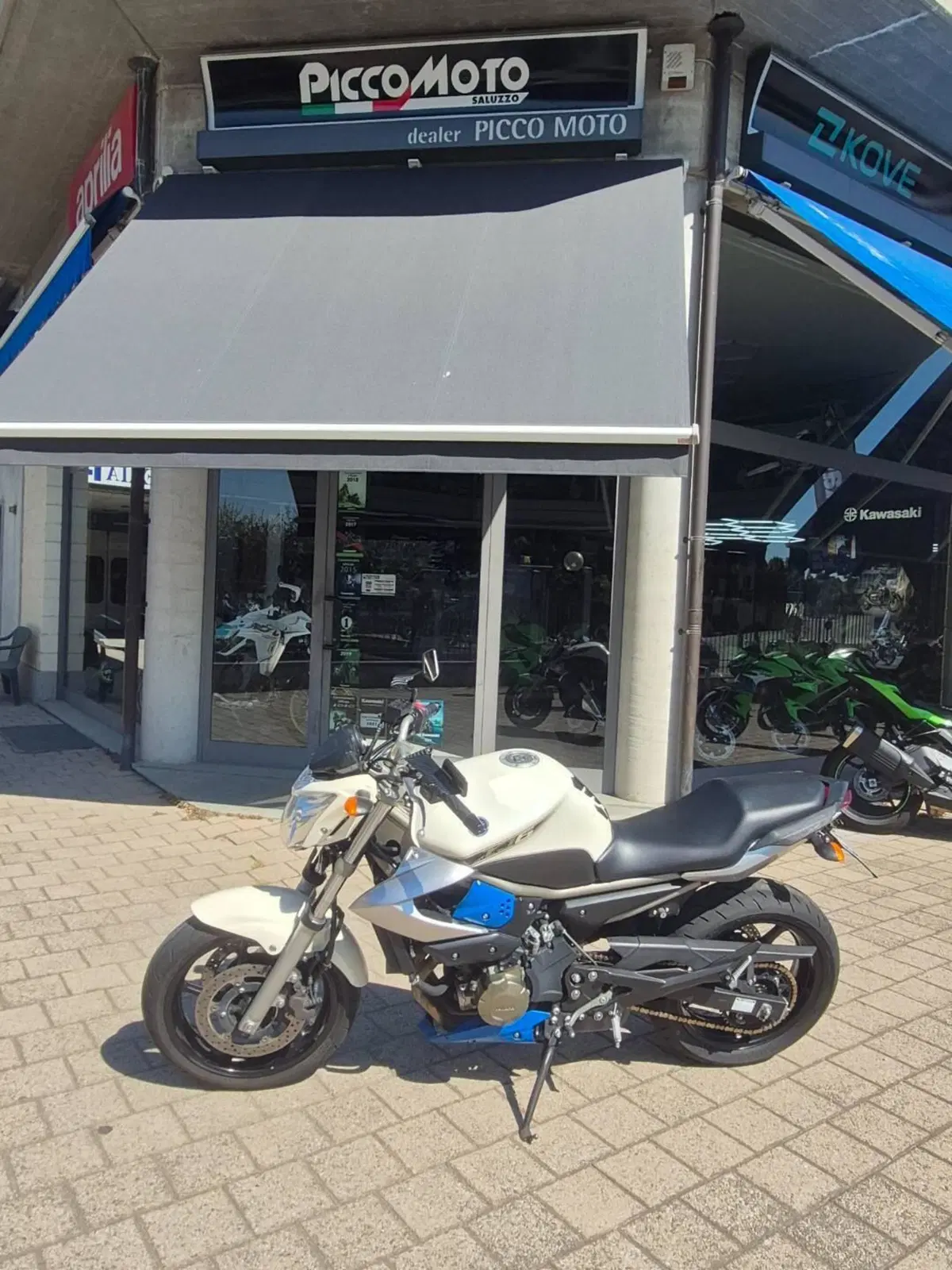 Yamaha XJ6 (2008 - 15)