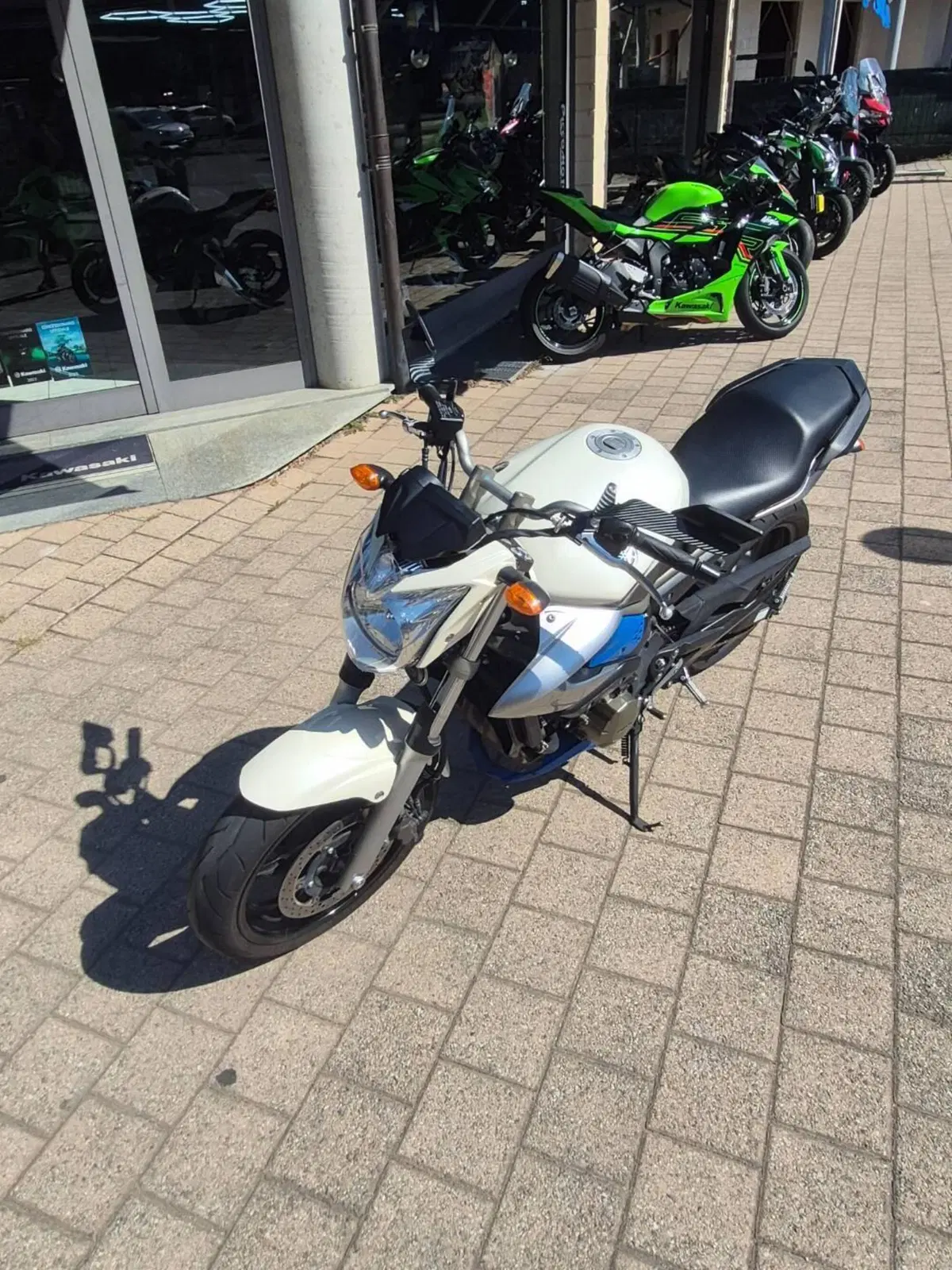 Yamaha XJ6 (2008 - 15) (4)