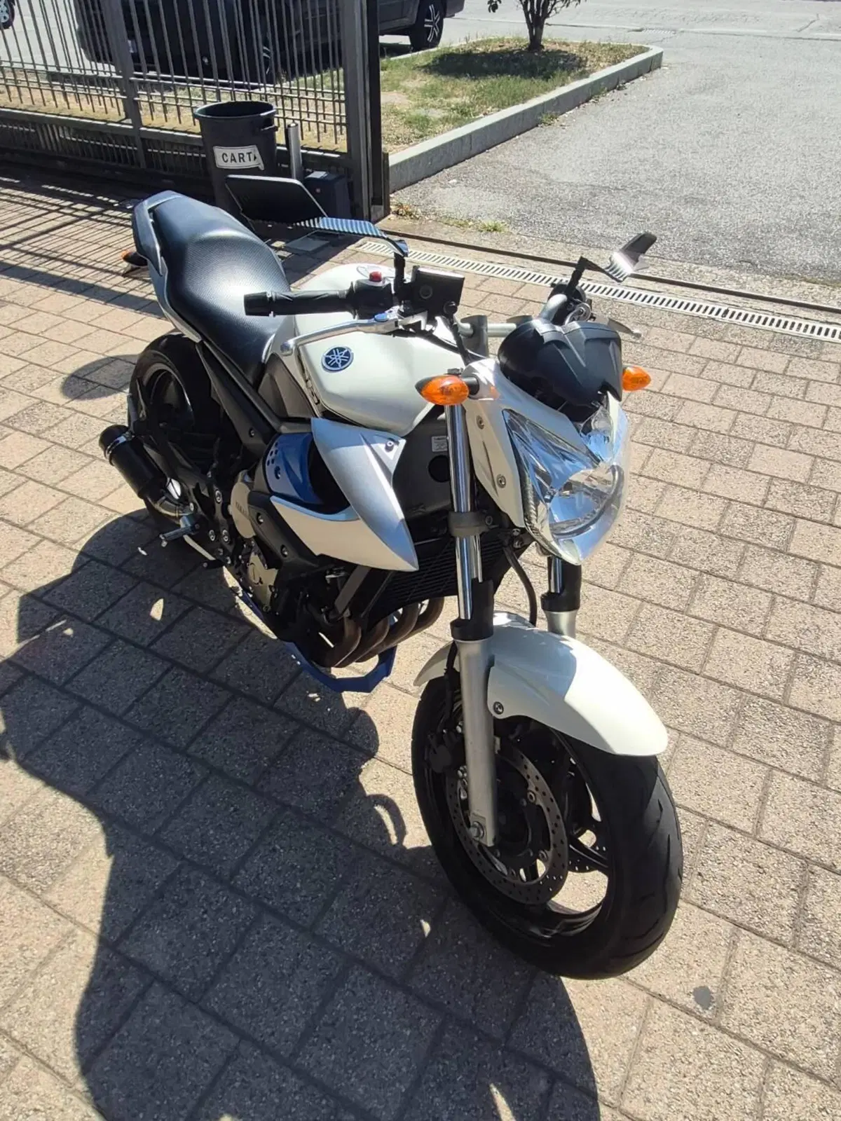 Yamaha XJ6 (2008 - 15) (9)