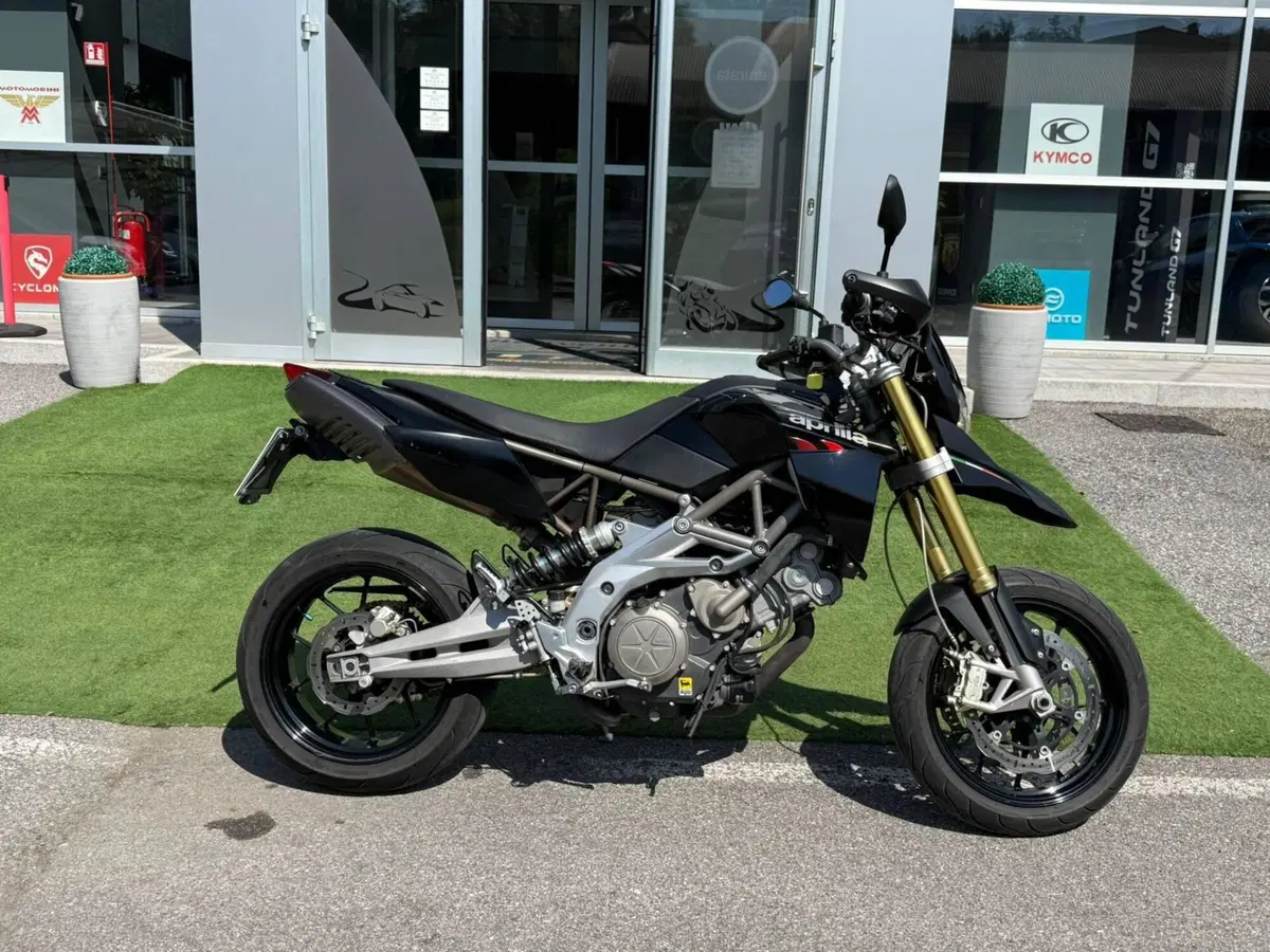 Aprilia Dorsoduro 750 (2009 - 14) (9)