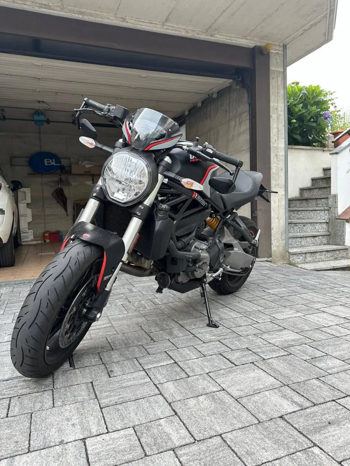 Ducati Monster 821 Stealth (2019 - 20) (2)