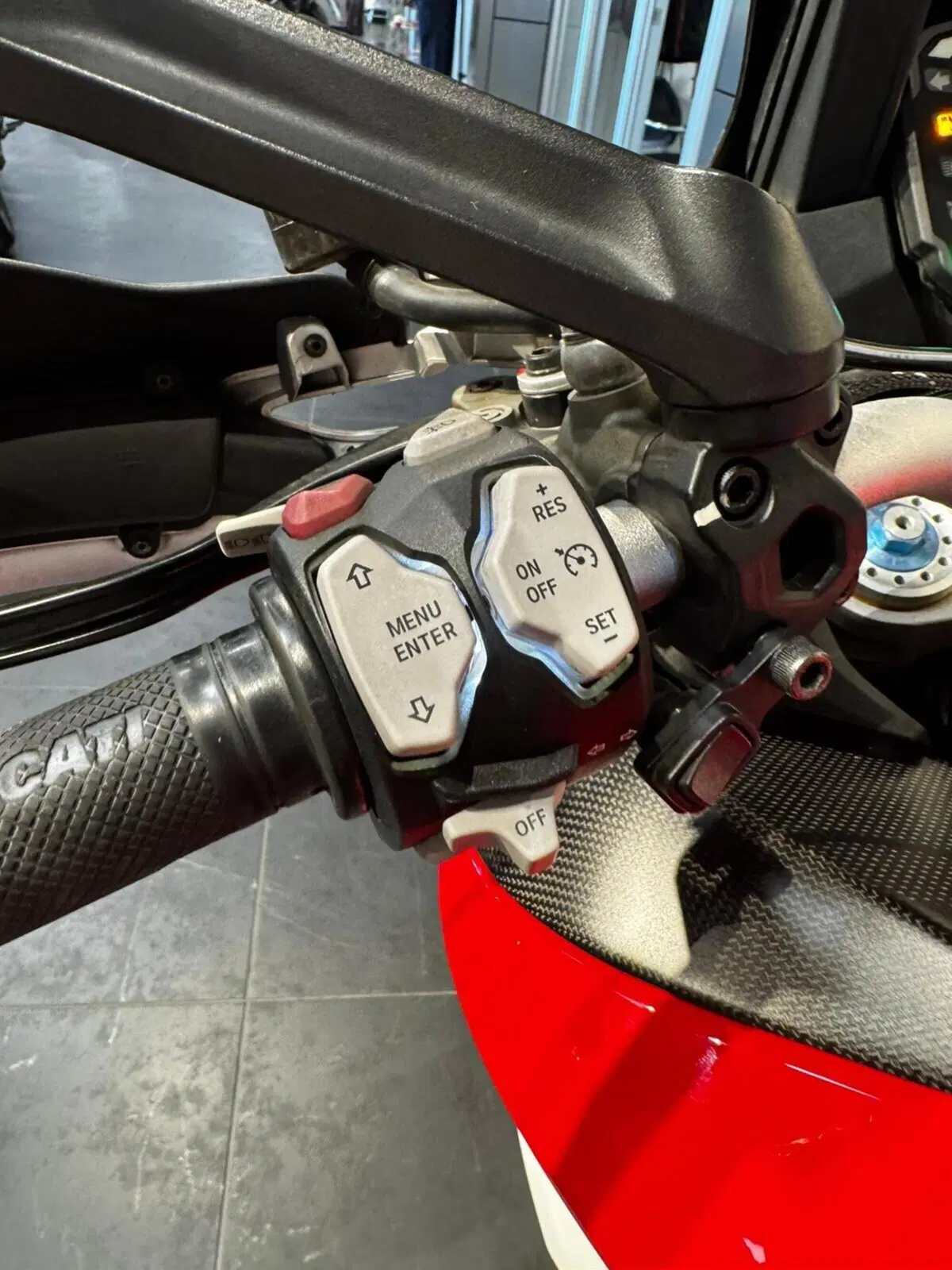 Ducati Multistrada 1200 S Pikes Peak (2016 - 17) (12)