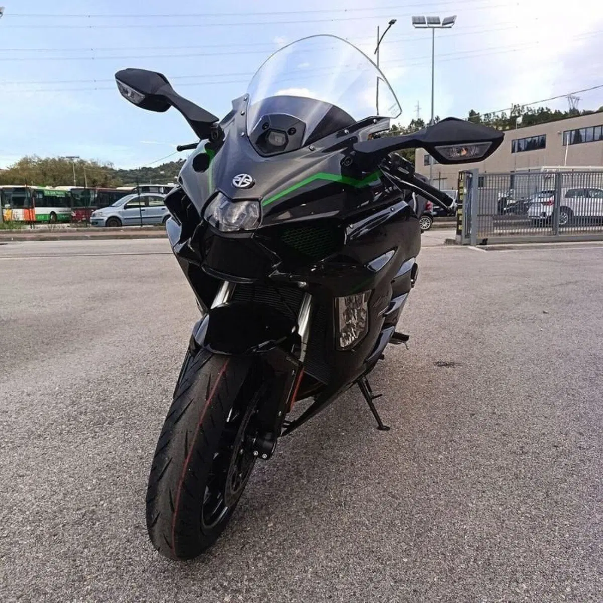 Kawasaki Ninja H2 SX SE (2023 - 26) (4)